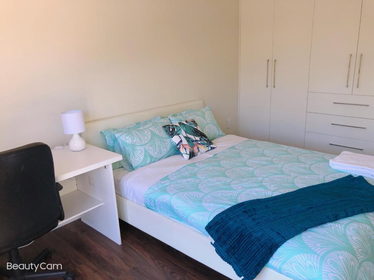 Papanui road holiday home Christchurch Exterior foto